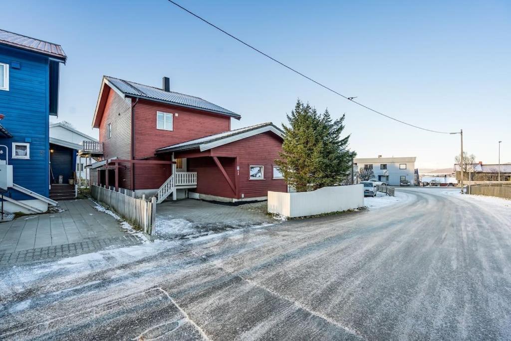 Cozy House In The Heart Of Tromsdalen. Central Τρόμσο Εξωτερικό φωτογραφία